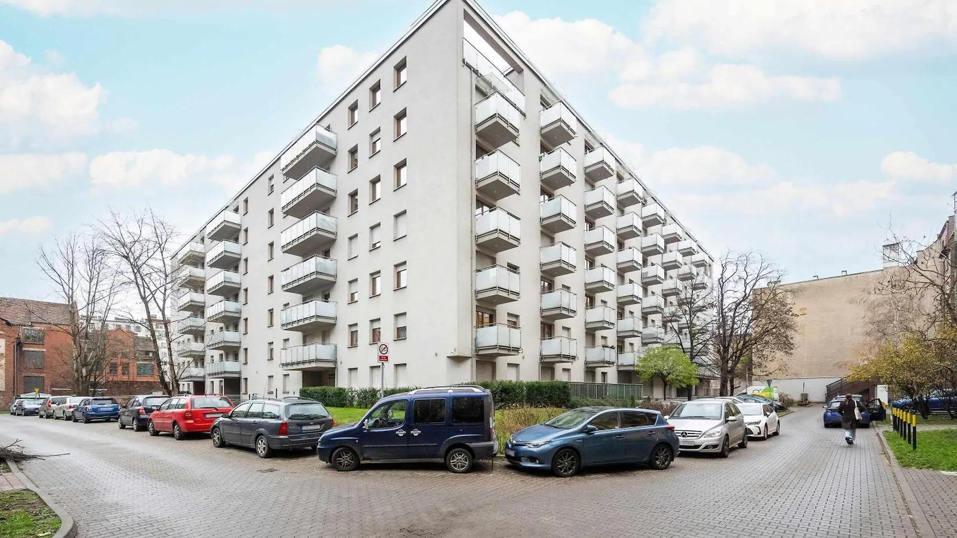 Nowoczesny Apartament Blisko Rzeki We Wroclawiu Z Biurkiem I Parkingiem By Noclegi Renters Lägenhet